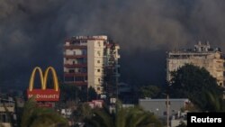 2024年9月25日,遭到空袭后的黎巴嫩南部地区浓烟滚滚