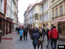 布拉格街头。(美国之音白桦拍摄)