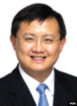 保公义撑修法大联盟发言人,全国政协委员黄英豪律师 (黄英豪律师事务所网站)