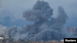 以色列2023年11月21日继续对加沙地带的哈马斯激进分子目标实施空袭。(路透社)