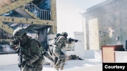 2020年1月16日台湾海军陆战队举行演习。 (照片来源:台湾国防部军闻社)