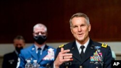 美军特种作战司令部司令理查德·克拉克上将出席国会听证会(2021年3月25日)