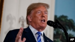 美国总统川普在白宫就伊朗核协议发表讲话。 (2018年5月8日)