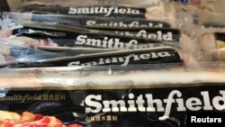 上海一家超市出售的中国史密斯菲尔德公司的肉类产品。(2017年7月28日)
