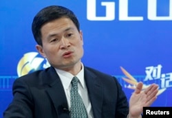 资料照:中国证监会副主席方星海