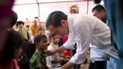 ဘင်္ဂလားဒေ့ရှ်ရောက် ဒုက္ခသည်စခန်း အင်ဒိုသမ္မတ သွားရောက် အကူအညီပေး ဘင်္ဂလားဒေ့ရှ်ရောက် ဒုက္ခသည်စခန်း အင်ဒိုသမ္မတ သွားရောက် အကူအညီပေး