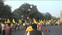 ဆန္ဒပြနေတဲ့ အိန္ဒိယ လယ်သမားများ ဆန္ဒပြနေတဲ့ အိန္ဒိယ လယ်သမားများ