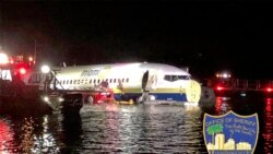 ခရီးသည်တင်လေယာဉ် အမေရိကန်မှာ လမ်းချော် မြစ်ထဲကျ ခရီးသည်တင်လေယာဉ် အမေရိကန်မှာ လမ်းချော် မြစ်ထဲကျ