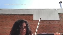 В Іспанії музиканти зіграли з балконів та дахів «Оду до радості». Відео В Іспанії музиканти зіграли з балконів та дахів «Оду до радості». Відео