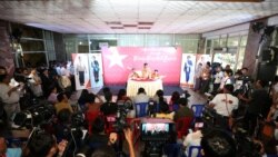 ပြောင်းလဲမှုတွေအတွက် လူထု မနစ်နာအောင် လုပ်ဆောင်မည်ဟု NLD ပြော ပြောင်းလဲမှုတွေအတွက် လူထု မနစ်နာအောင် လုပ်ဆောင်မည်ဟု NLD ပြော