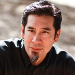 斯坦福大学教育学院副教授安东尼奥 (Anthony Lising Antonio) (照片提供:安东尼奥)