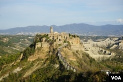 白露里治奥古城有“垂死之城”之称,全年常住人口只有七人。(美国之音德特默拍摄)