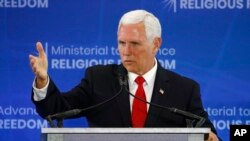အမေရိကန်ဒုသမ္မတ Mike Pence