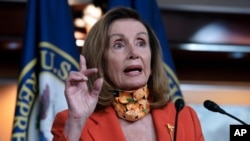 Chủ tịch Hạ viện Nancy Pelosi tại cuộc họp báo ở Điện Capitol ngày 24/9/2020.