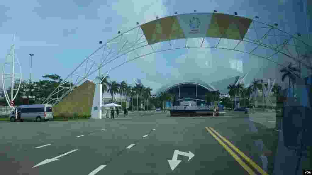 2017亚太经合会国际媒体中心 #APEC2017 (美国之音张佩芝拍摄)