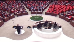 中国土耳其引渡协议警醒在土维吾尔人 中国土耳其引渡协议警醒在土维吾尔人