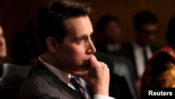 资料照:共和党联邦参议员乔什·霍利