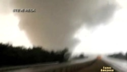 Оклахому спустошив торнадо Оклахому спустошив торнадо