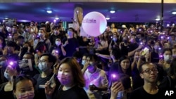 点击观看组图:香港抗议连日不停 无平息迹象