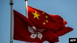 资料照:中国和香港旗帜