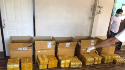 ရွှေတြိဂံထုတ် စိတ်ကြွဆေးပြား ဘတ်ငွေ သန်း ၂,၀၀၀ ကျော်ဖိုး ထိုင်းဘက်မှာမိ ရွှေတြိဂံထုတ် စိတ်ကြွဆေးပြား ဘတ်ငွေ သန်း ၂,၀၀၀ ကျော်ဖိုး ထိုင်းဘက်မှာမိ