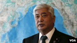 日本前防卫大臣中谷元(2016年2月7日资料图片)