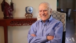 李敦白说,文革的时候,他认为“毛泽东讲的就是真理” 李敦白说,文革的时候,他认为“毛泽东讲的就是真理”