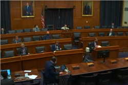 7月1日,美国国会众议员外交事务委员会举行中共在香港强推《国安法》相关议题的听证会