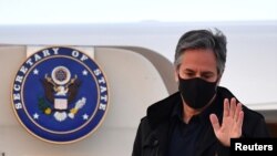 美国国务卿布林肯2021年5月3日抵达伦敦出席七国集团外长会议(路透社)