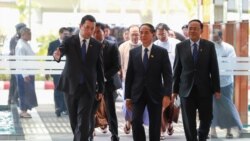 အာဆီယံထိပ်သီးအတွက် သမ္မတဦးဝင်းမြင့် စင်ကာပူ သွားရောက် အာဆီယံထိပ်သီးအတွက် သမ္မတဦးဝင်းမြင့် စင်ကာပူ သွားရောက်