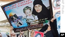 以色列释放巴勒斯坦女囚以交换被俘士兵录像