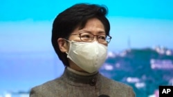 资料照:香港特首林郑月娥在记者会上