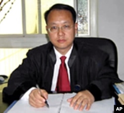 王荔蕻的律师刘晓原