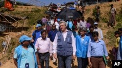 联合国难民事务高级专员访问孟加拉国的罗兴亚穆斯林难民营(2017年9月23日)