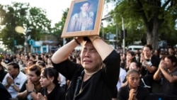 နတ်ရွာစံထိုင်းဘုရင် နှစ်ပတ်လည်အောက်မေ့ပွဲ မြန်မာအလုပ်သမားတွေဆင်နွှဲ နတ်ရွာစံထိုင်းဘုရင် နှစ်ပတ်လည်အောက်မေ့ပွဲ မြန်မာအလုပ်သမားတွေဆင်နွှဲ