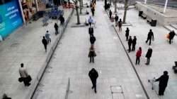 ဗြိတိန်အစိုးရရဲ့ COVID-19 ကိုင်တွယ်ပုံနှေးကွေးတဲ့အပေါ် ပညာရှင်တချို့ ဝေဖန် ဗြိတိန်အစိုးရရဲ့ COVID-19 ကိုင်တွယ်ပုံနှေးကွေးတဲ့အပေါ် ပညာရှင်တချို့ ဝေဖန်