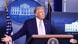 美国总统特朗普2020年8月19日在白宫记者会上(路透社)