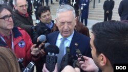 "...Це просто показує, що зараз не можна розраховувати, що Росія дотримуватиметься слова", - сказав міністр оборони США Джим Маттіс, коментуючи останні події довкола Азовського моря у Вашингтоні 28 листопада 2018р.