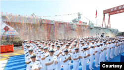 中国2019年9月25日举行首艘两栖攻击舰下水仪式(中国官网)