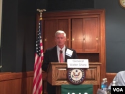 前驻韩美军司令夏普(美国之音叶林拍摄)