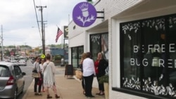 美非营利组织为经历创伤的女性提供避风港 (英语视频) 美非营利组织为经历创伤的女性提供避风港 (英语视频)