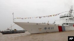 中国海巡01号2013年7月访问缅甸仰光(资料照片)