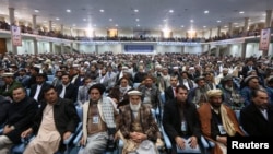 Члени Лойя-джирги