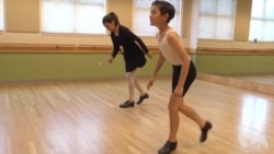 美国百年艺术踢踏舞充满活力 美国百年艺术踢踏舞充满活力