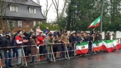 အီရန်ပြည်သူတွေကို ကူညီဖို့ သမ္မတ Trump ကတိပြု အီရန်ပြည်သူတွေကို ကူညီဖို့ သမ္မတ Trump ကတိပြု