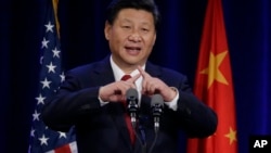 在美国西部城市西雅图访问的中国国家主席习近平星期二在欢迎晚宴上发表讲话 (2015年9月22日)