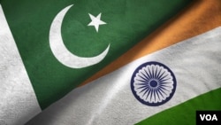 显示巴基斯坦和印度国旗的图像