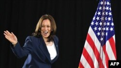 Phó Tổng thống Mỹ Kamala Harris tại một sự kiện ở Trung tâm Cộng đồng Phillis Wheatley ở Greenville, Nam Carolina, ngày 14/6/2021. Tổng thống Joe Biden rút lui khỏi cuộc đua tái tranh cử vào Nhà Trắng và ủng hộ bà Harris thay mình.