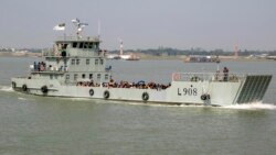 ရိုဟင်ဂျာ ၁၀၀ ကျော် တင်ဆောင်လာတဲ့ လှေတစီး အင်ဒိုနီးရှားမှာ သောင်တင် ရိုဟင်ဂျာ ၁၀၀ ကျော် တင်ဆောင်လာတဲ့ လှေတစီး အင်ဒိုနီးရှားမှာ သောင်တင်