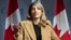 ကနေဒါနိုင်ငံခြားရေးဝန်ကြီး Mélanie Joly။